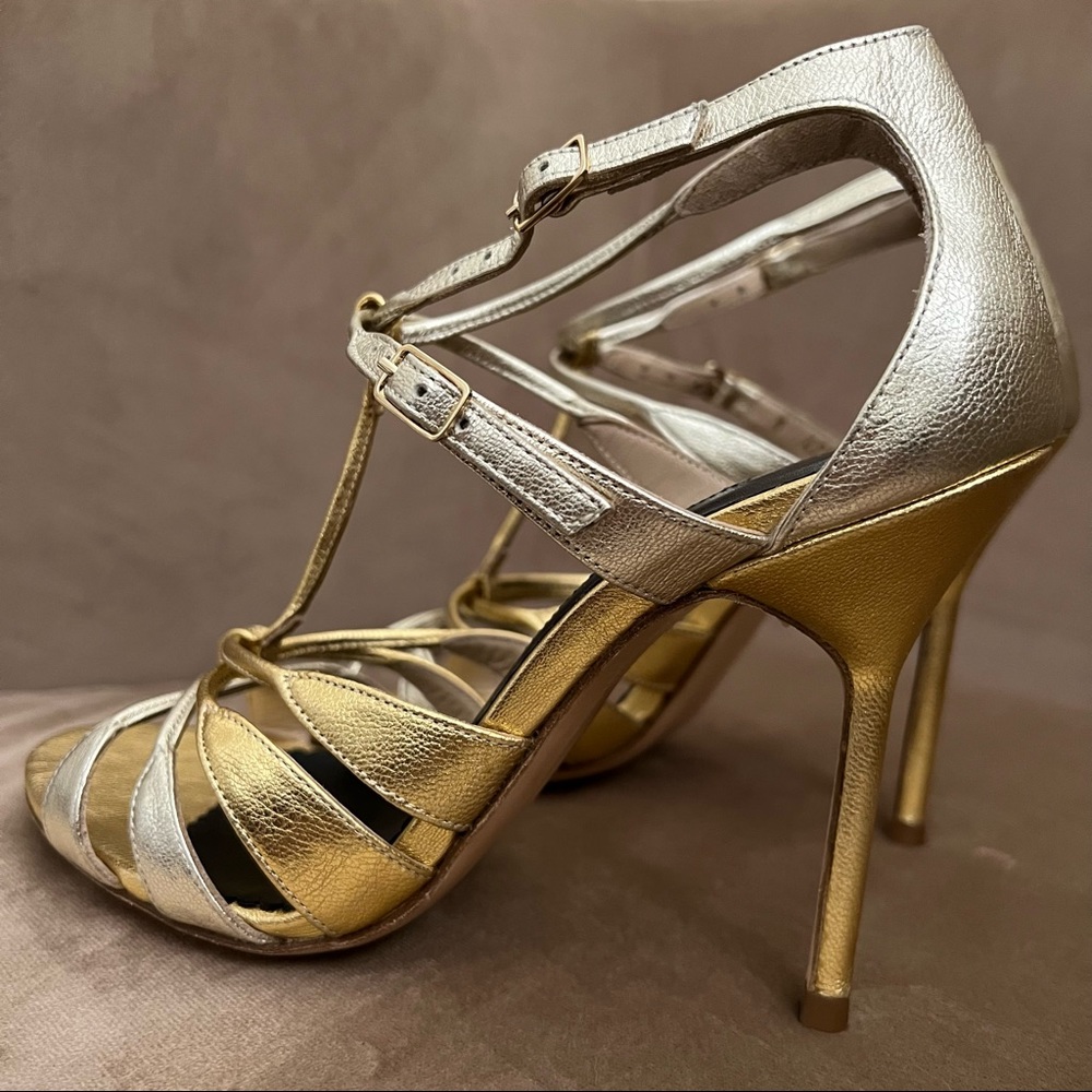 CH Carolina Herrera Sandals NWT